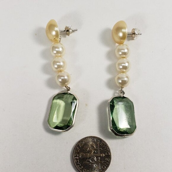 Off-White Bead Rectangular Shape Green Stone Post Drop Dangle Earrings - Women - Picture 5 of 6